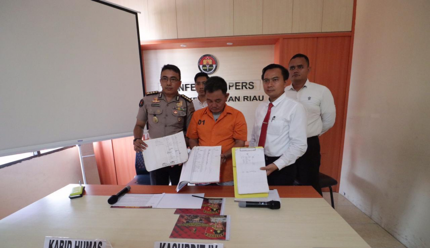 DITRESKRIMSUS POLDA KEPRI BERHASIL UNGKAP KASUS PENAMBANGAN PASIR ILEGAL