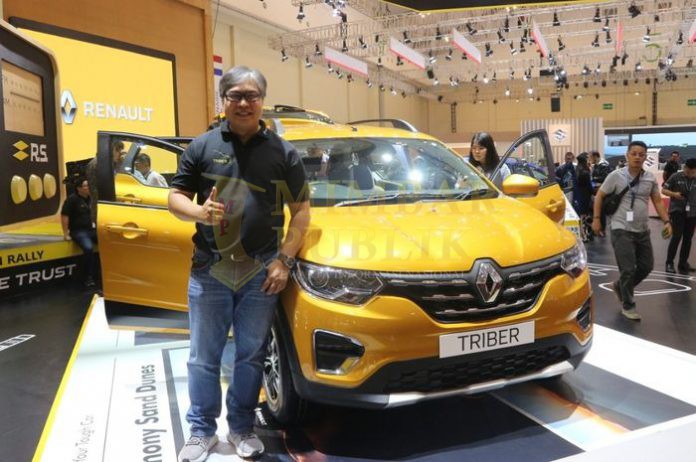 COO Maxindo Renault Indonesia (MRI) Davy J Tuilan