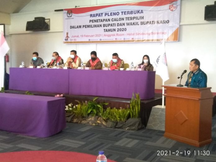 Rapat Pleno Terbuka KPUD Karo Saat Menetapkan Bupati Periode 2021-2024 