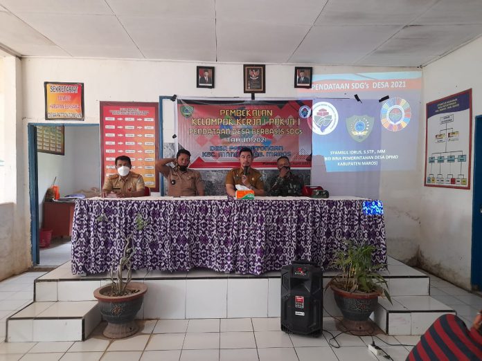 Saat Kegiatan Pembekalan Pendataan SDGS Berlangsung di Aula Kantor Desa Pattontongan Kecamatan Mandai Kabupaten Maros (Foto : Nur Fajriansyah)