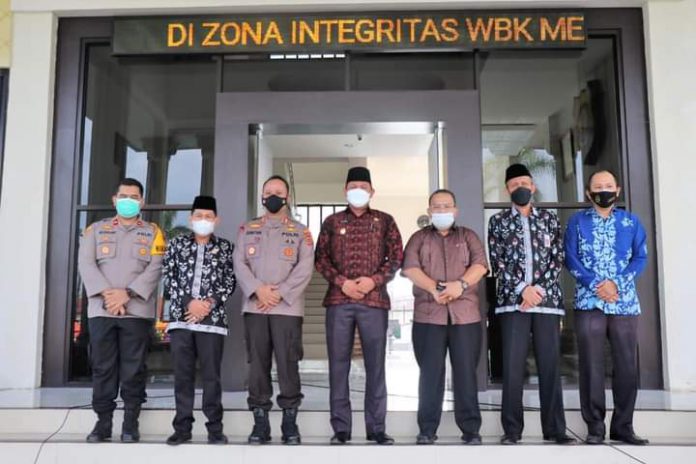 Wakil Bupati Hairan, SH Menghadiri Lepas Sambut Kapolres Tanjab Barat