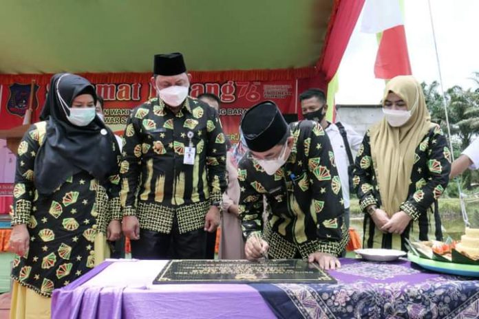 Bupati dan Wakil Bupati Melaksanakan Kunjungan Kerja ke Desa Delima